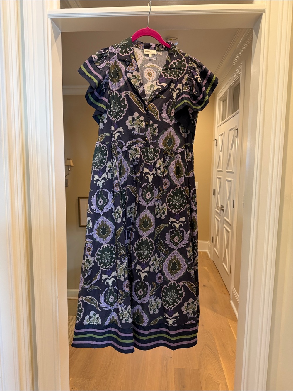 Entro Floral Print V-Neck maxi Dress in Navy and Lavender(bw)